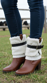 Brand New Sexy Women Boot Cover Topper Pair White Winter Booties Fabric Slip On Black Belt