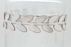 Brand New Women Greek Goddess Style Silver Leaf Choker Faux Leather Laurel Necklace Costume - WN11