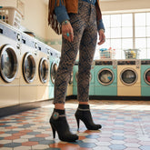 Brand New Women 2PCS Silver Metal Boot Chain Bracelet Shoe Anklet Oval Flower Charm Turquoise Blue Bead Set Fashion Jewelry - A PAIR BC12