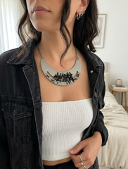 Brand New Silver Tone Statement Necklace Set Black Beads Metal Plate - WN4