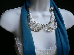 Women Royal Blue Perfect Scarf Necklace Silver Metal Flowers Collar Pendant