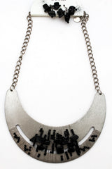 Brand New Silver Tone Statement Necklace Set Black Beads Metal Plate - WN4
