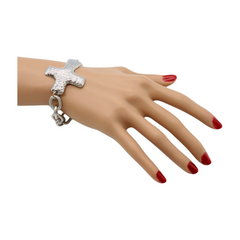 New Women Silver Metal Chain Link Wrist Bracelet Hammered Cross Charm Weekend Look