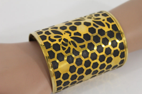 Gold Metal Hand Cuff Bracelet Honey Bees Hives Black New Women Fashion Jewelry Accessories
