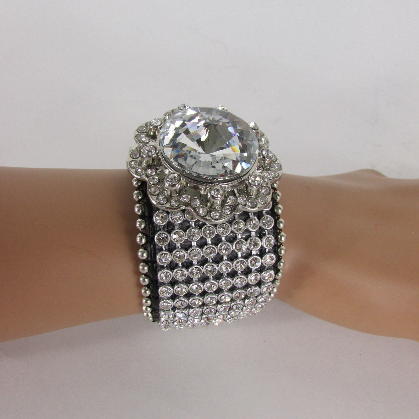 Silver Crystals Large Flower Black Leather Multi Rhinestone Bracelet Women Fashion Jewelry Accessories - alwaystyle4you - 1