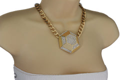 Gold Metal Chain Link Big Geometric Botton Charm Short Necklace