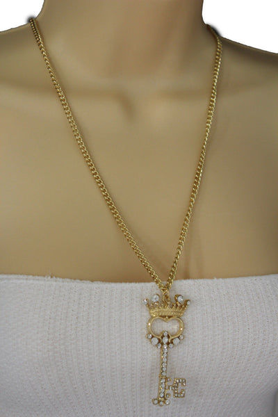 Gold Metal Chains King Crown Queen Key Charm Long Necklace New Women Fashion Jewelry Accessories