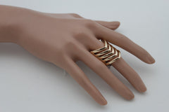 Gold Metal Elastic Band Ring Stripes Chevron Stylish Sexy