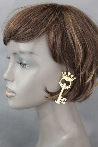 Gold Metal Key Queen Crown King Silver Beads Charm Earrings Set New Women Fashion Accessories