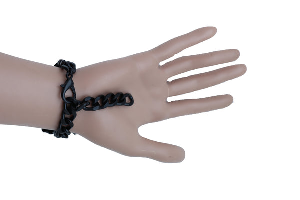 Brand New Women Black Metal Chain Bracelet Fashion Jewelry Skeleton Skull Charm Pendant
