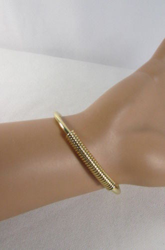Gold Cuff Bracelet  2 Skulls Head Rhinestone Halloween Fashion New Women Jewelry Accessories - alwaystyle4you - 9