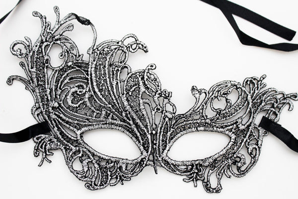 Black Fabric Half Face Eye Costume Flowers Filigree Mask Halloween Women Men Accessories