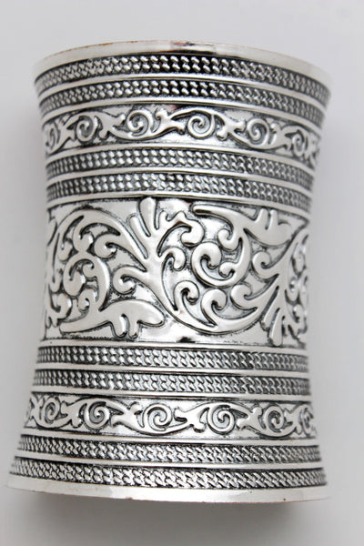Shiny Silver Long Wide Metal Cuff Bracelet Wrist Moroccan Leaves Style New Women Fashion Accessories