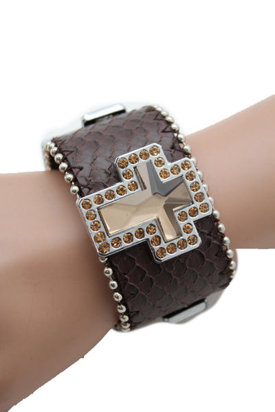 Brown Leather Bracelet Big Silver Crosses Silver Rhinestones Bead New Women Fashion Jewelry Accessories