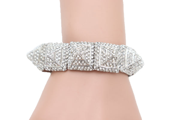 Brand New Women Elegant Fashion Jewelry Silver Metal Bracelet Shiny Bling Pyramid Spikes One Size Fits All
