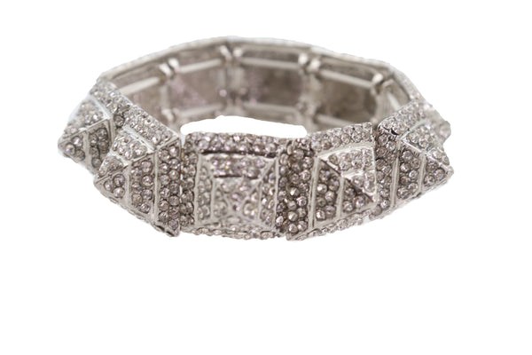 Brand New Women Elegant Fashion Jewelry Silver Metal Bracelet Shiny Bling Pyramid Spikes One Size Fits All