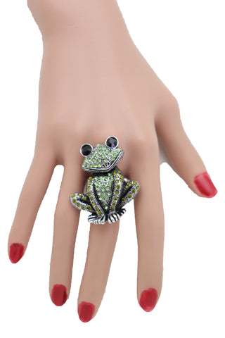 Brand New Women Silver Metal Ring Fashion Jewelry Elastic Band Green Color Frog One Size