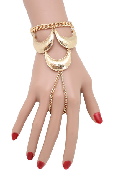 Brand New Women Wrist Bracelet Jewelry Gold Metal Hand Chain Ring Moon Crescent Charms Hot