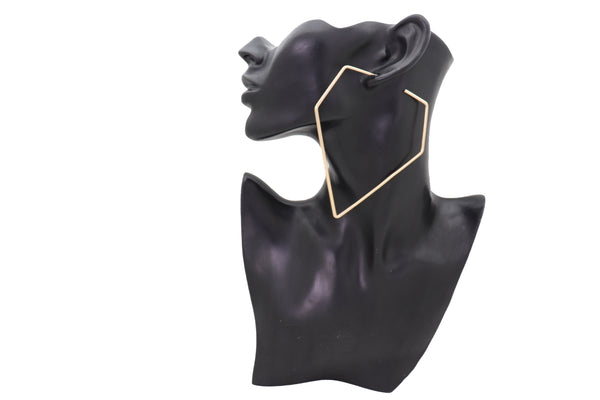 Brand New Women Earrings Set Fashion Jewelry Big Hoop Gold Metal Diamond Shape Bling Look